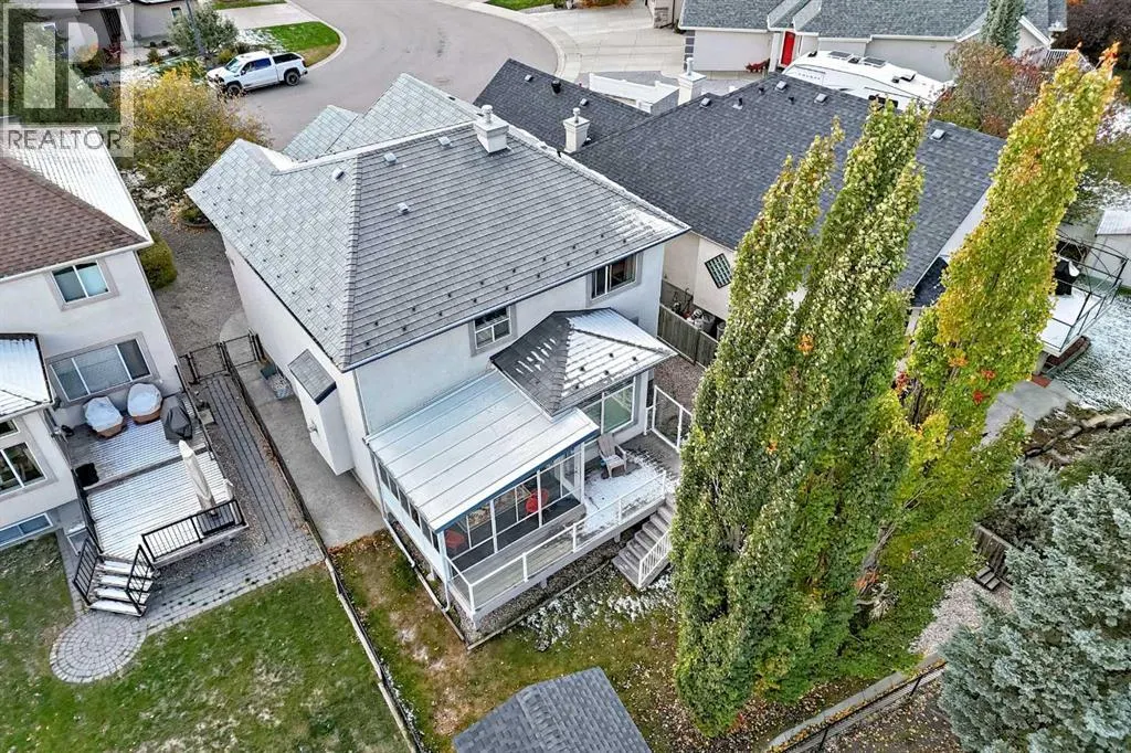 151 Cranwell Close SE