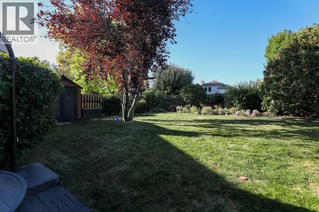 112 Edgewood Boulevard W