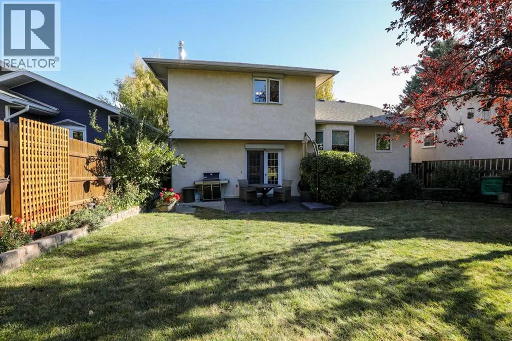112 Edgewood Boulevard W