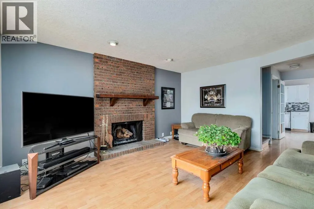 228 Marquis Place