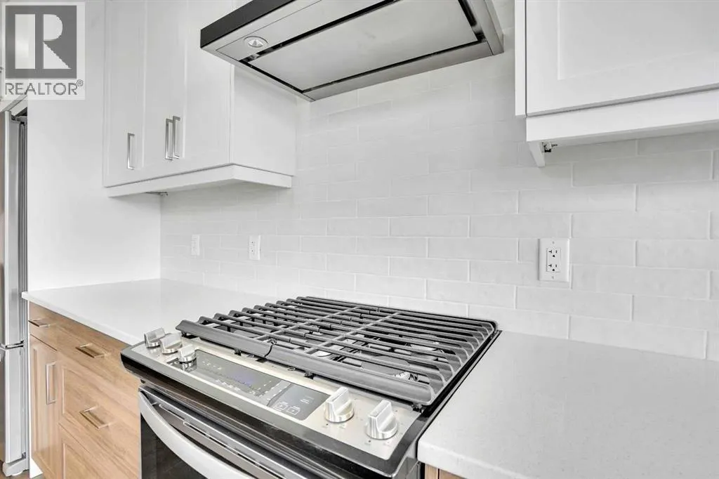 379 Chelsea Passage
