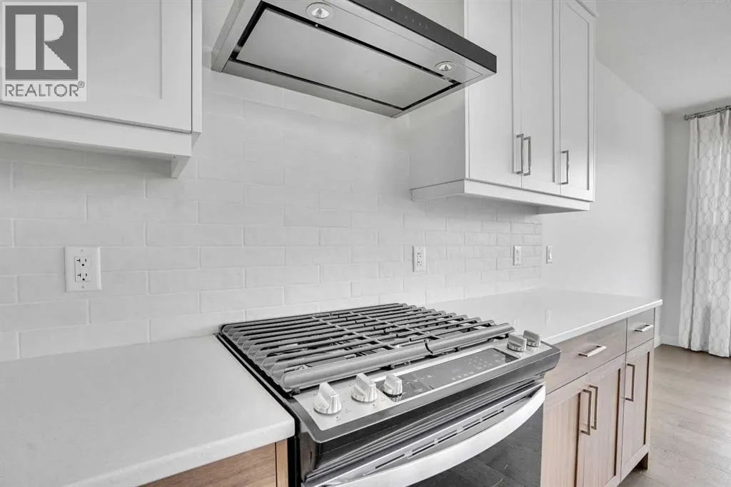 379 Chelsea Passage