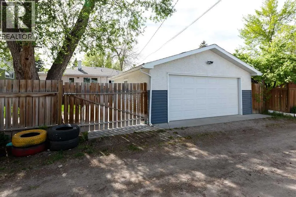 2620 38 Street SW