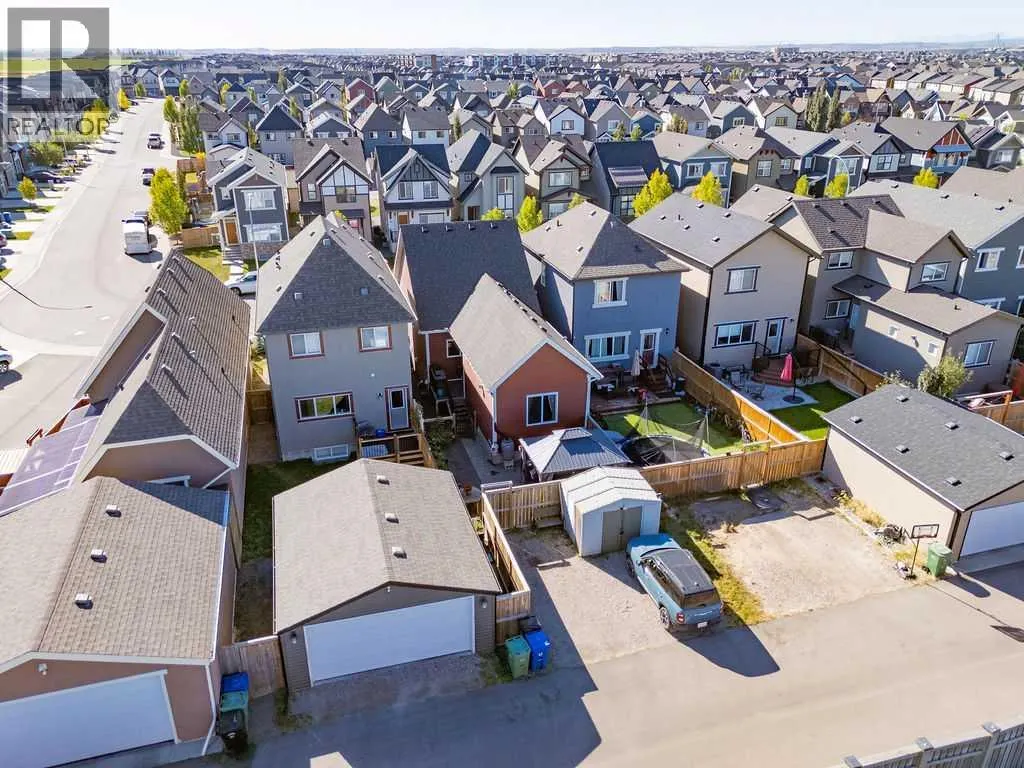 103 Masters Heights SE