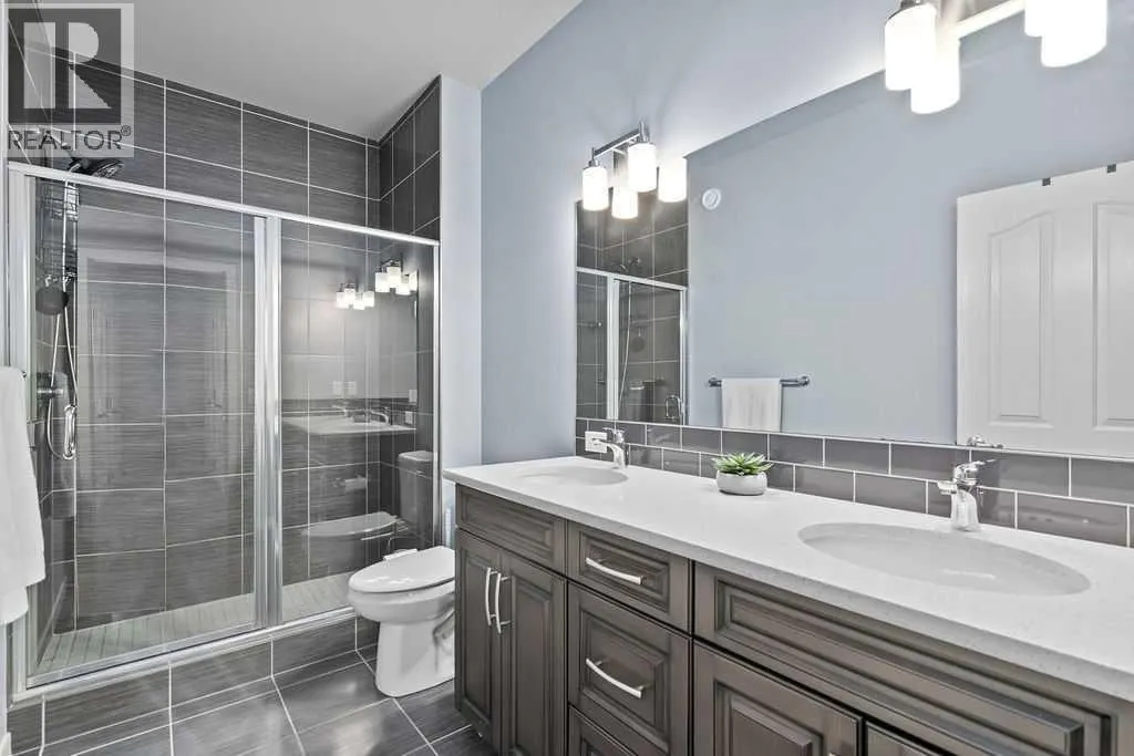 103 Masters Heights SE
