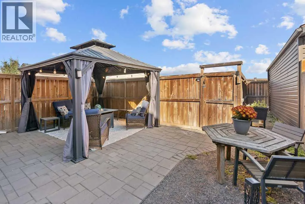 103 Masters Heights SE