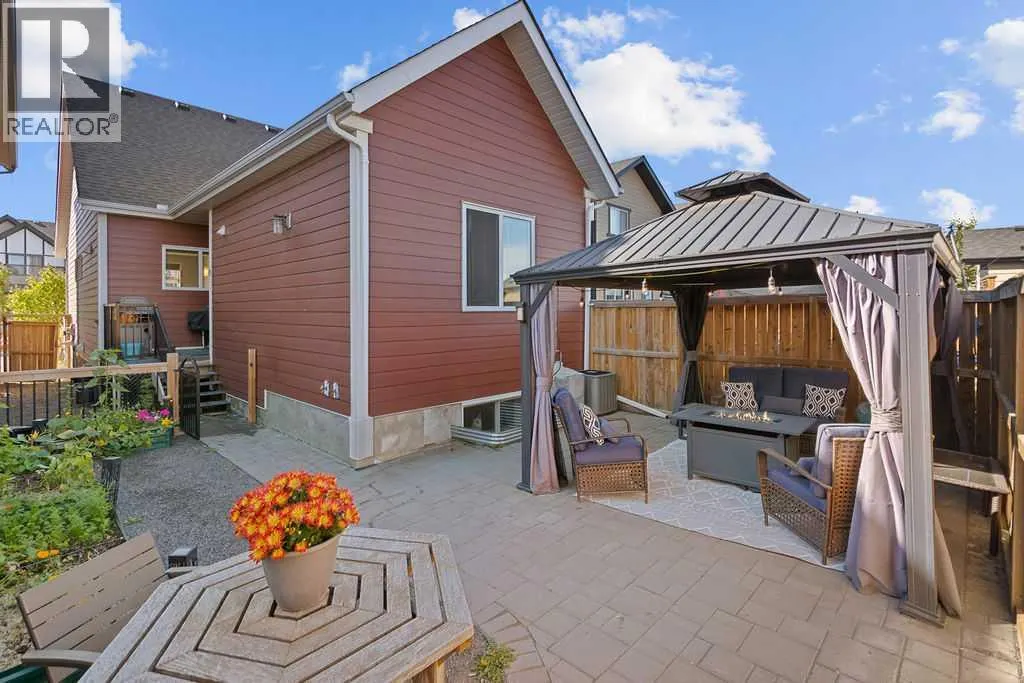 103 Masters Heights SE