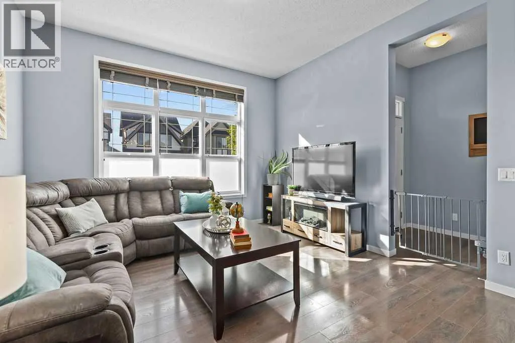 103 Masters Heights SE