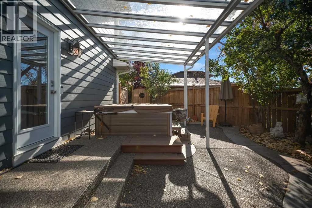 129 Midridge Place SE
