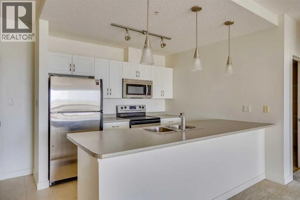 503, 136D Sandpiper Road