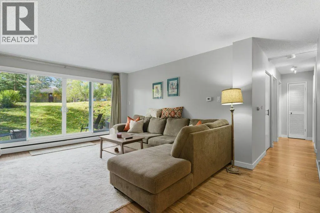 512, 8948 Elbow Drive SW