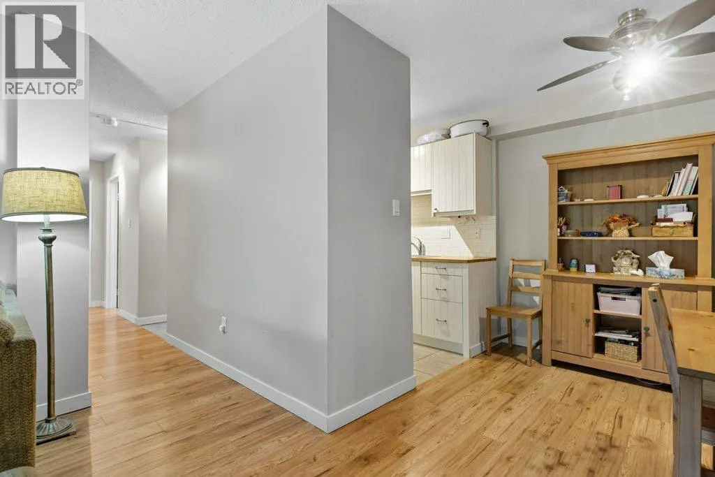 512, 8948 Elbow Drive SW