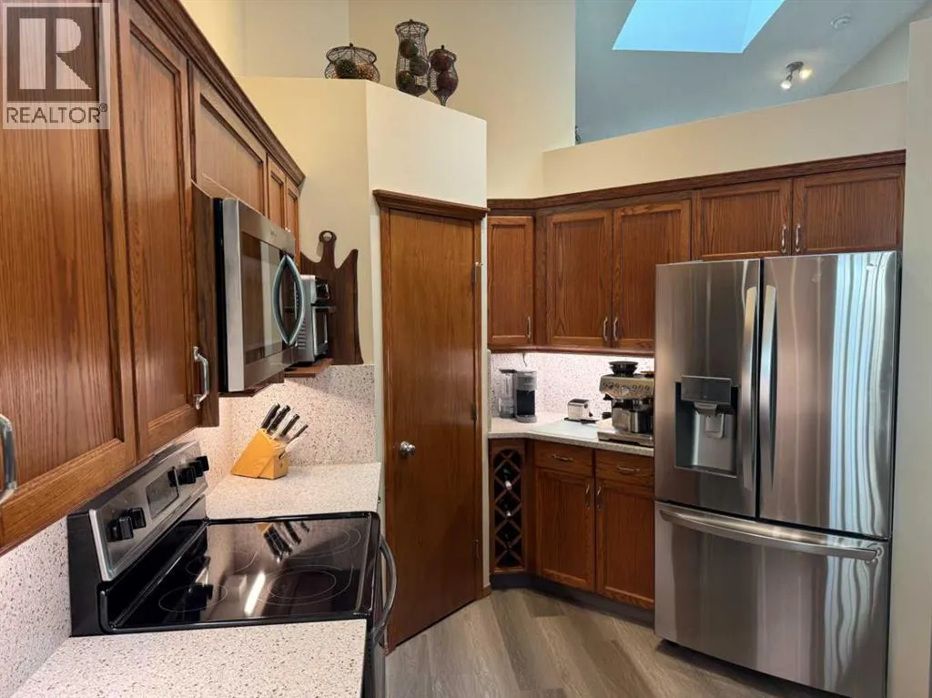 258 Millview Gardens SW