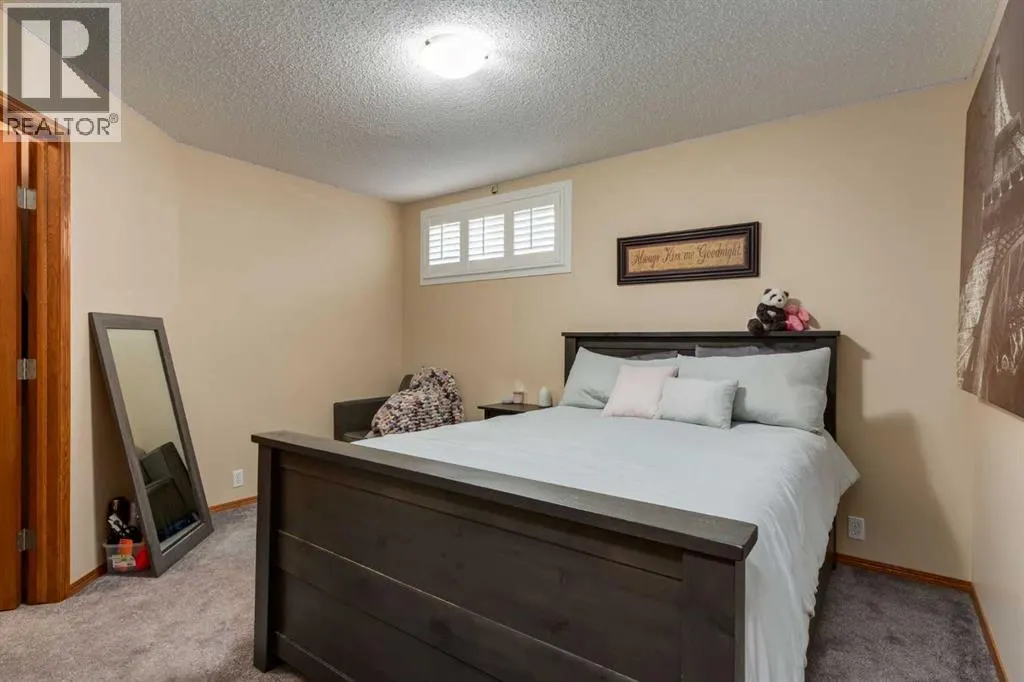 258 Millview Gardens SW
