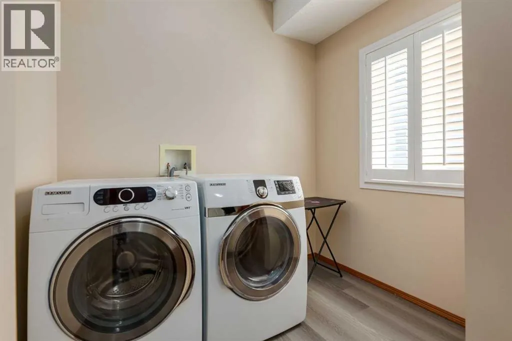 258 Millview Gardens SW