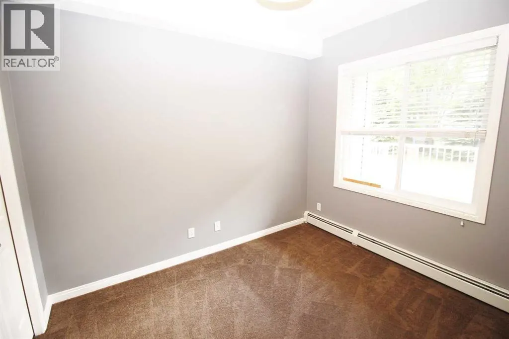 106, 8 Prestwick Pond Terrace SE