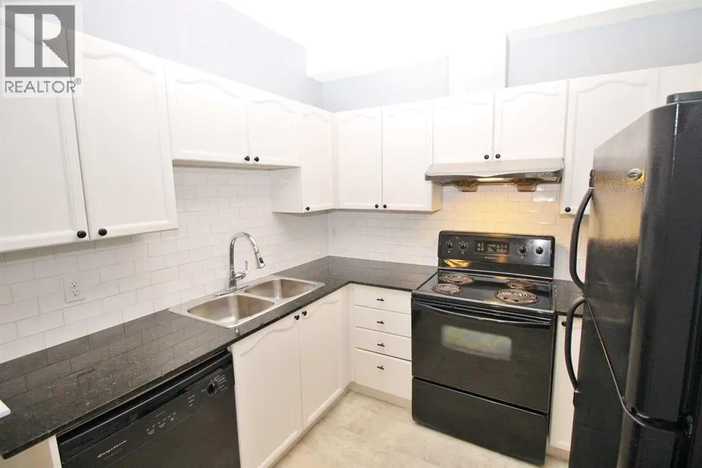 106, 8 Prestwick Pond Terrace SE