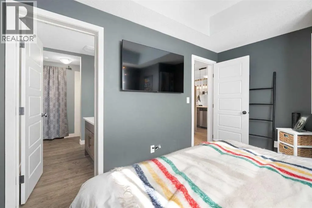 1104, 2461 Baysprings Link SW