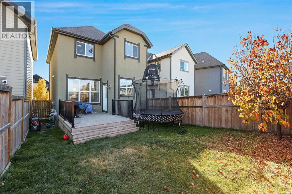 71 Masters Heights SE