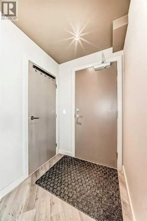 401, 220 12 Avenue SE