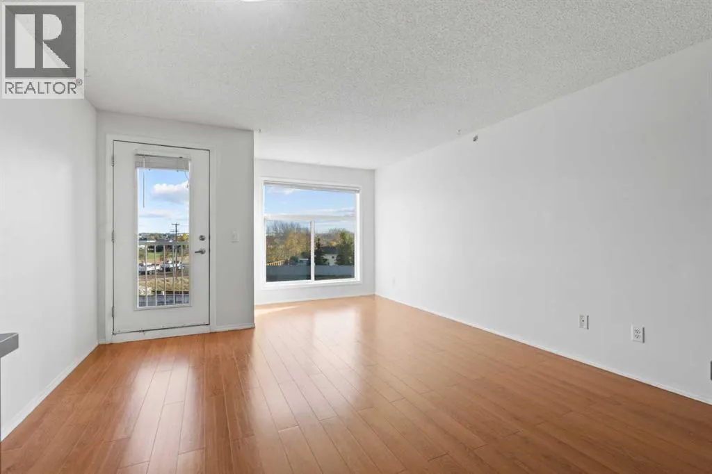 2401, 700 Willowbrook Road NW