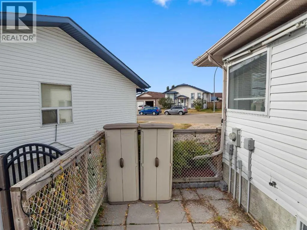 67 Plumtree Crescent