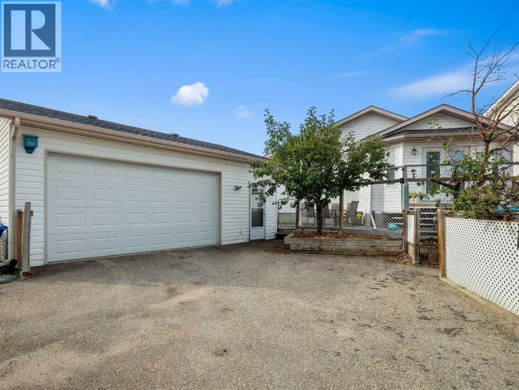 67 Plumtree Crescent