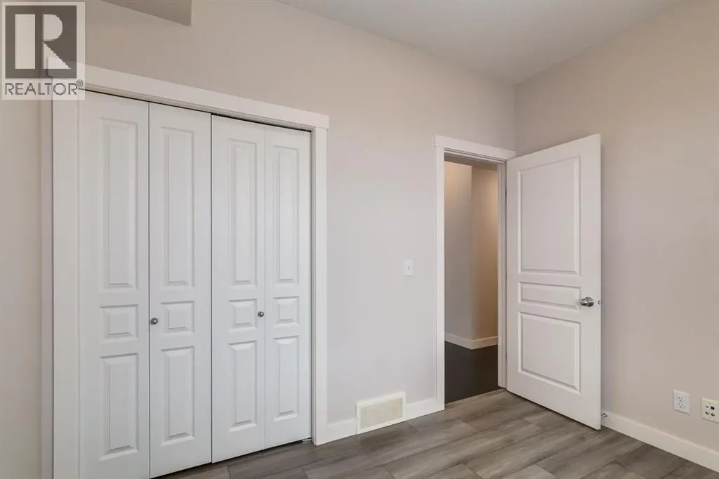 141 Cranford  SE