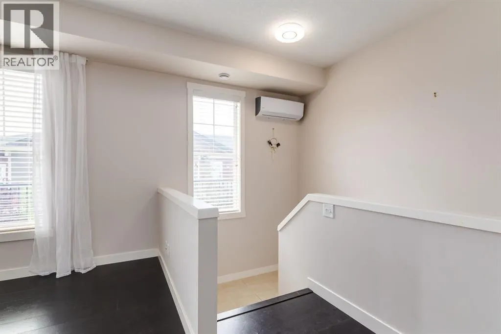 141 Cranford  SE
