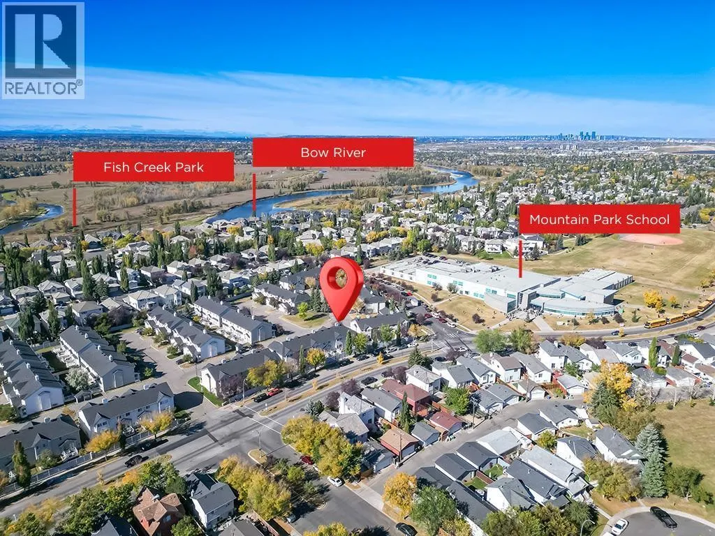 119 Mt Douglas Manor SE