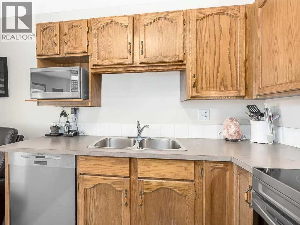 119 Mt Douglas Manor SE