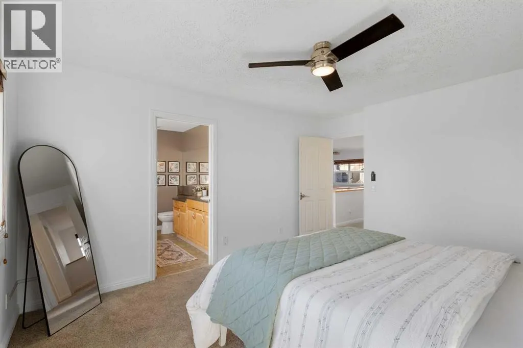2227 Sagewood Heights SW