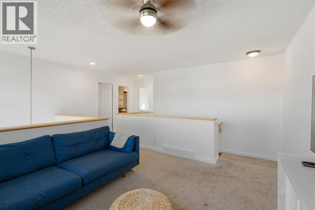 2227 Sagewood Heights SW