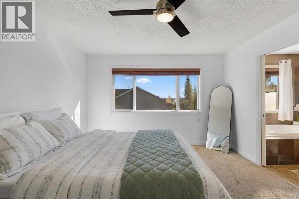 2227 Sagewood Heights SW