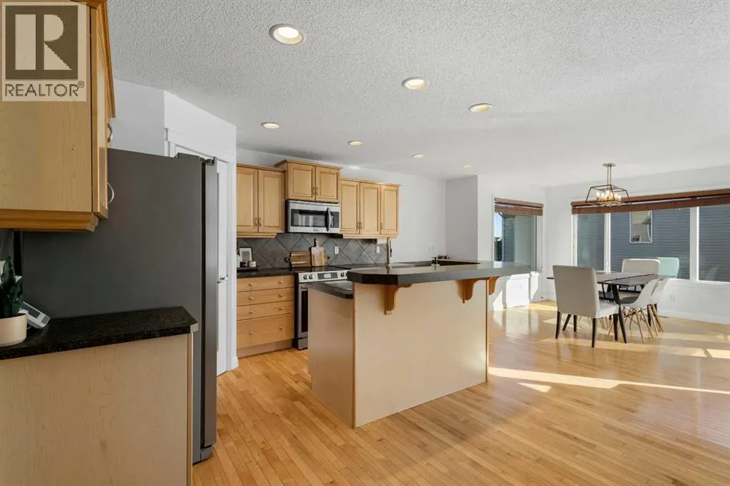 2227 Sagewood Heights SW