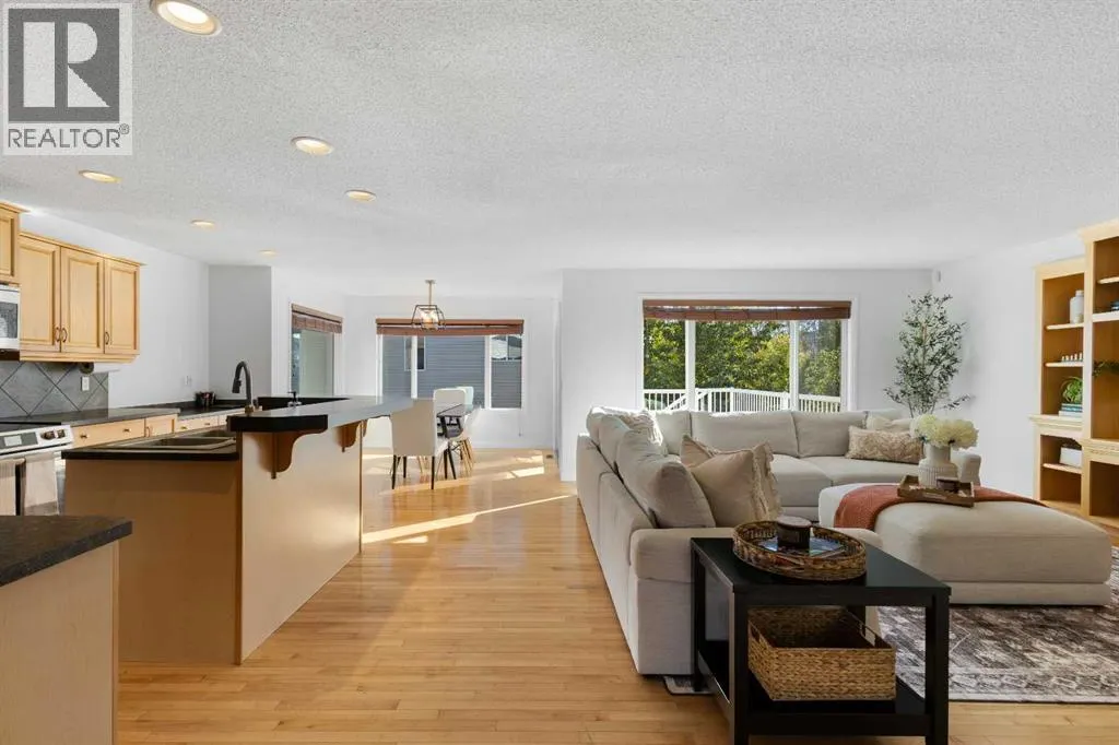 2227 Sagewood Heights SW