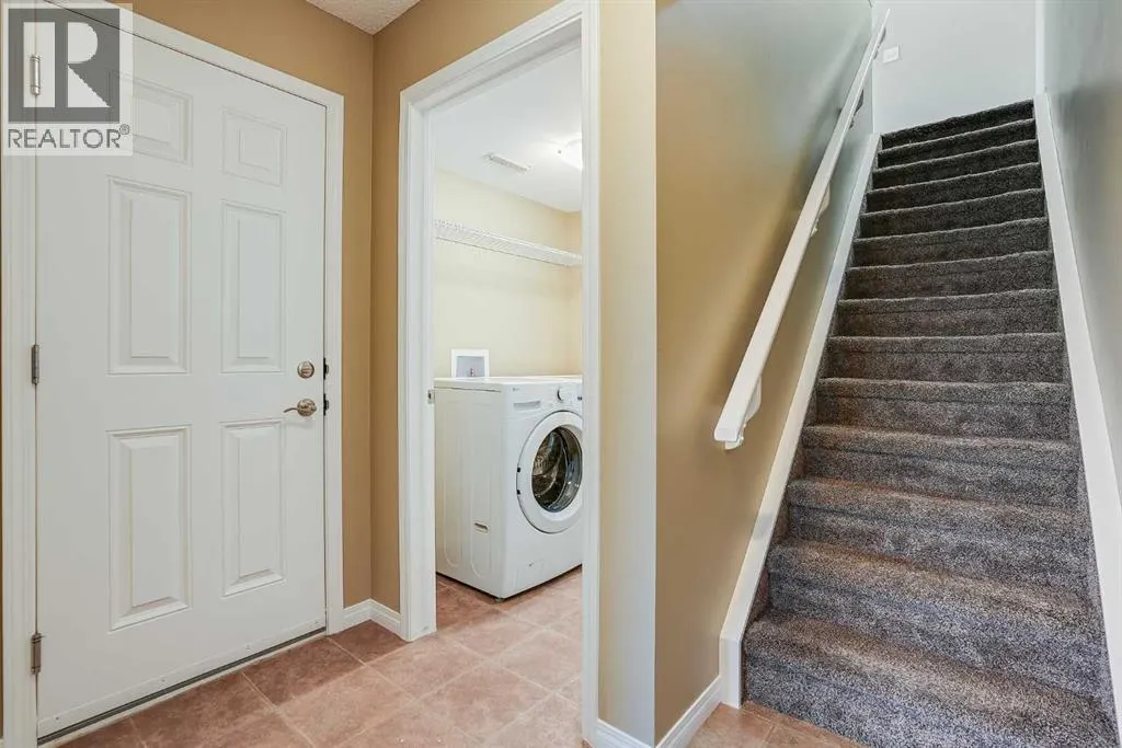 145 Windstone Avenue SW
