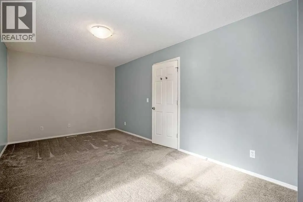 251 Bridlewood View SW