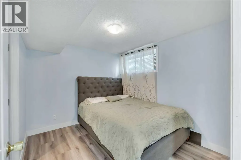 31 Skyview Point Road NE
