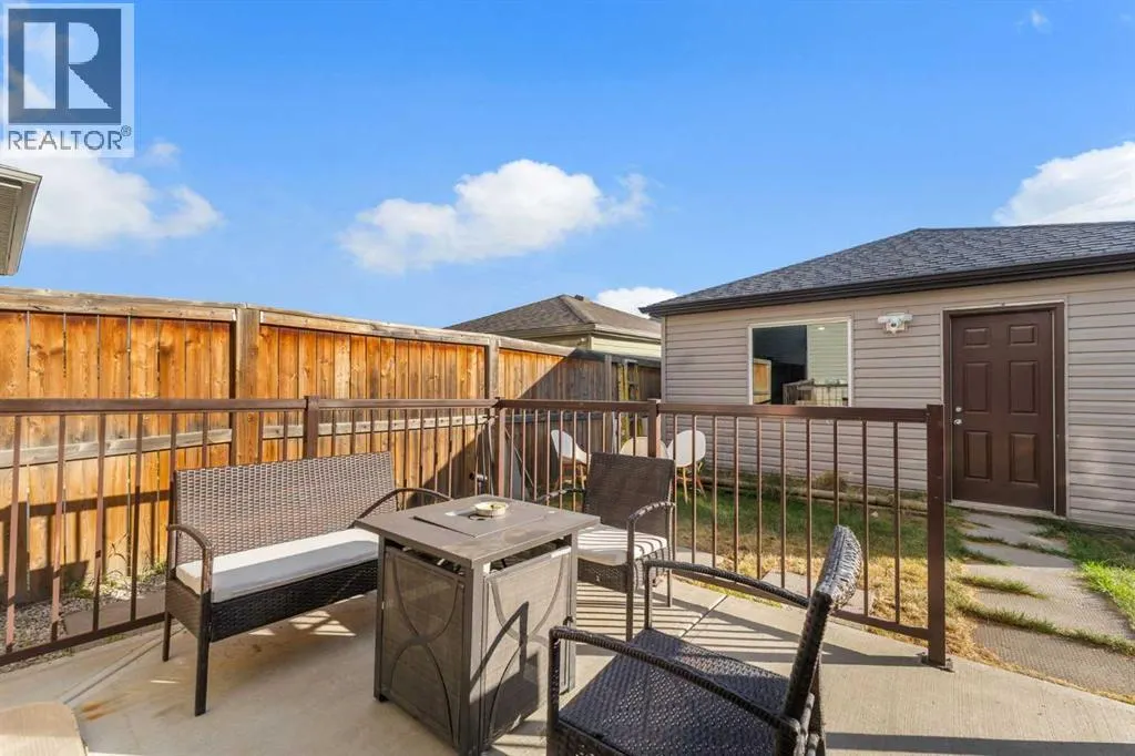 31 Skyview Point Road NE