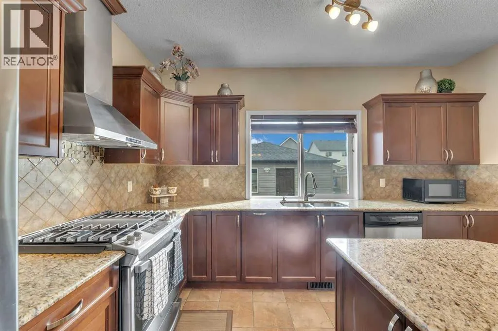 31 Skyview Point Road NE