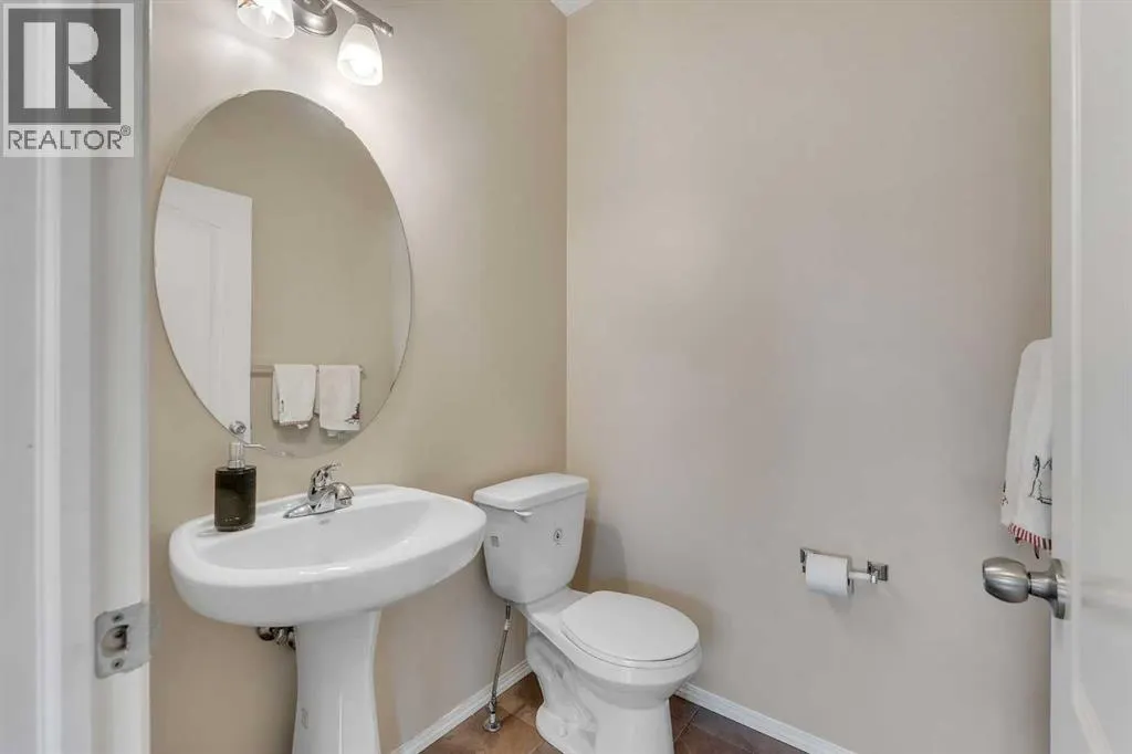 31 Skyview Point Road NE