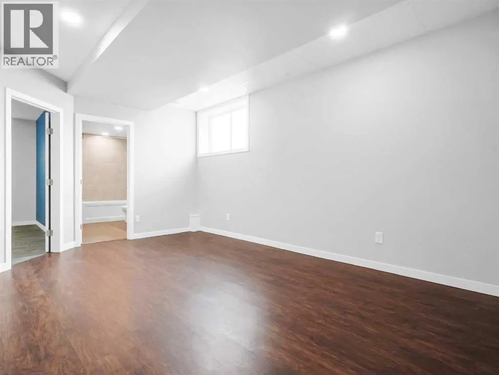 20 Evanscrest Place NW
