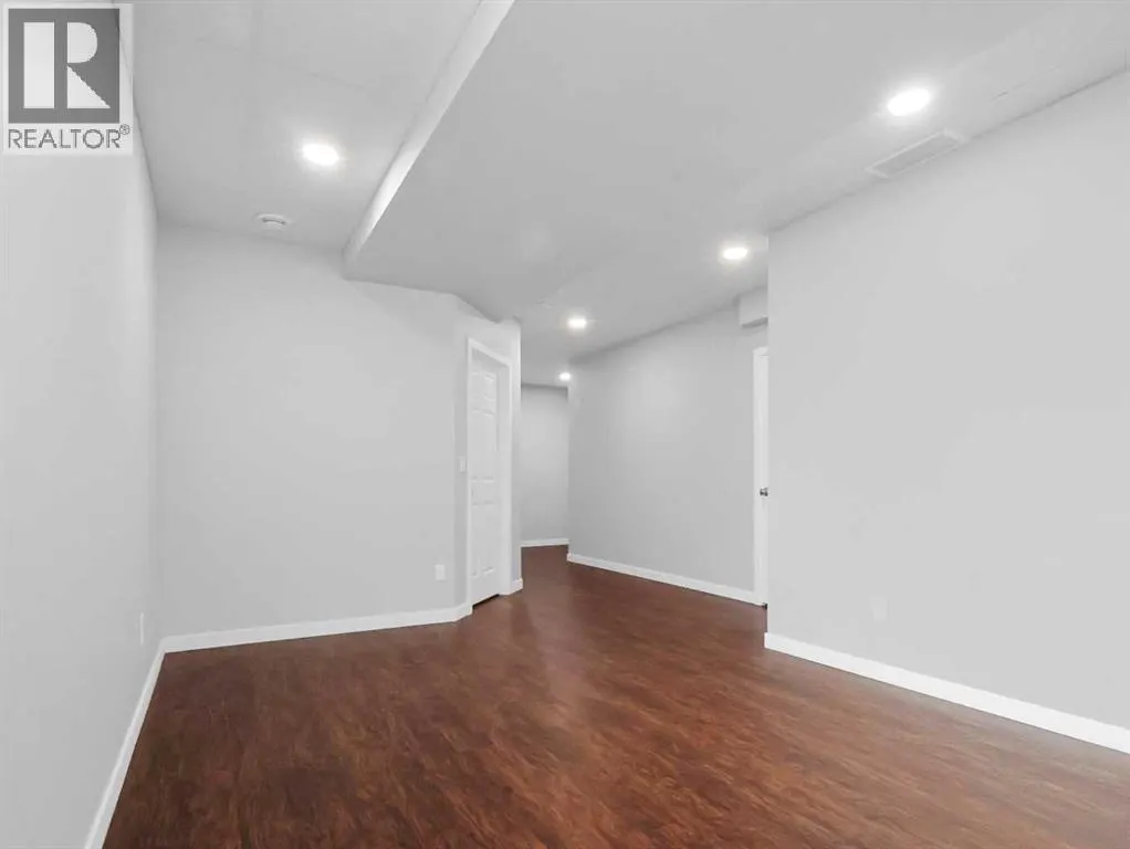 20 Evanscrest Place NW