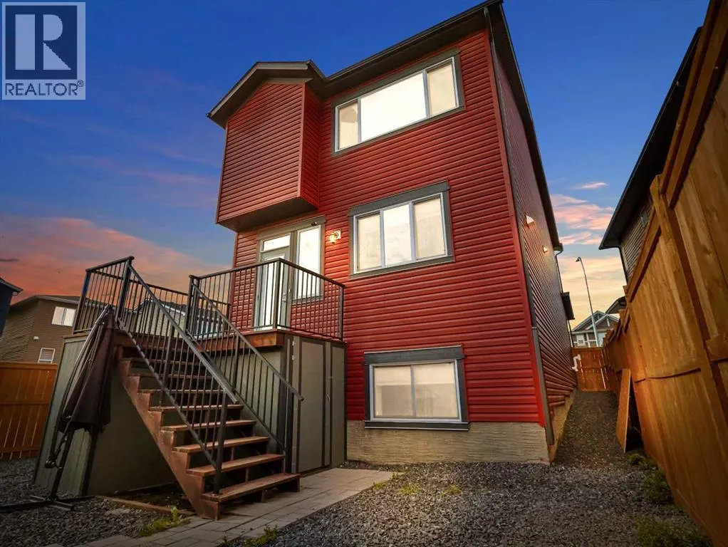 20 Evanscrest Place NW