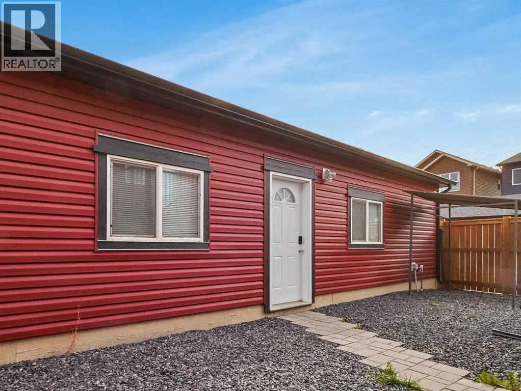 20 Evanscrest Place NW