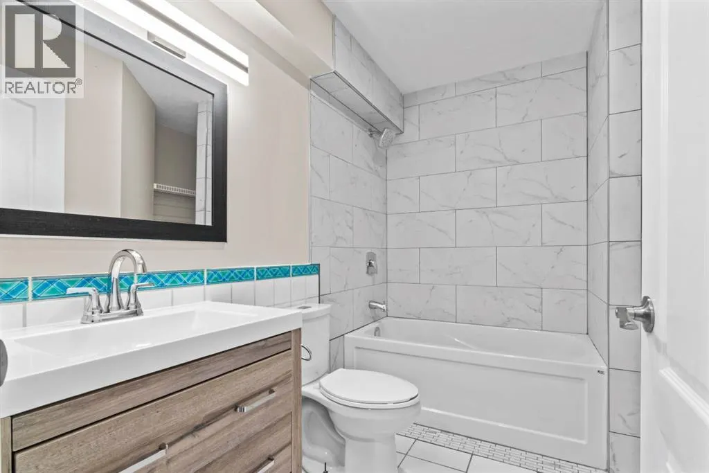 435 Douglas Ridge Mews SE