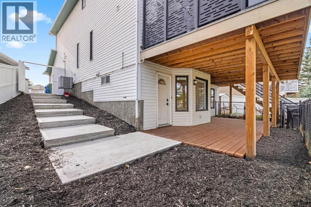 435 Douglas Ridge Mews SE