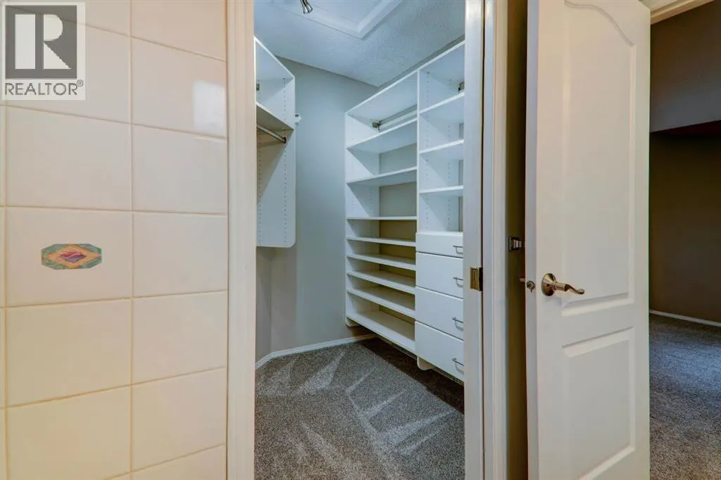 435 Douglas Ridge Mews SE