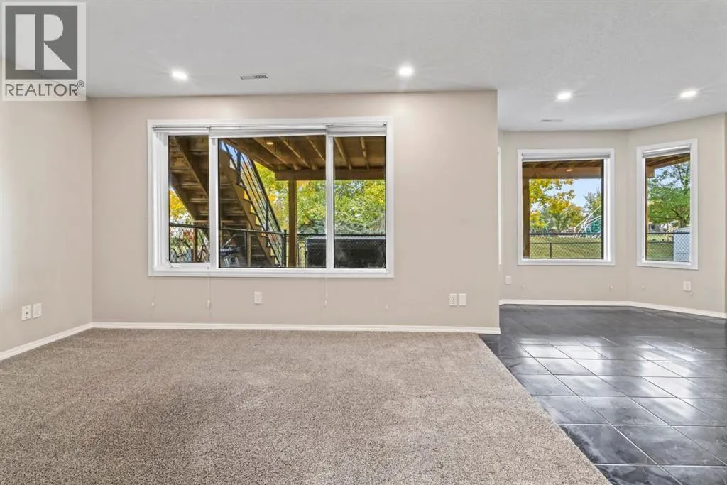 435 Douglas Ridge Mews SE